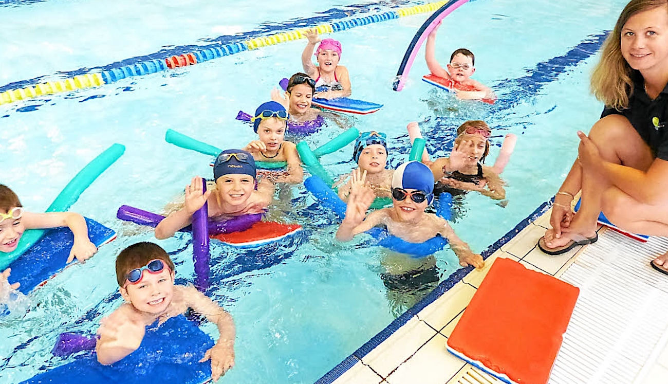 Pour éviter les risques de noyade, le département de l’Indre se mobilise en rouvrant des cours de natation.