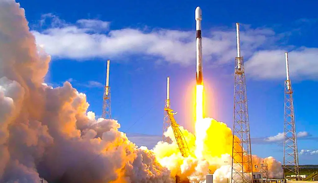 L’avancée de Starlink pourrait déclencher une future révolution de l’Internet, grâce à un accès par satellites.