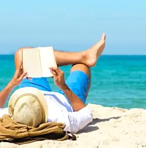 Les avantages de la télésurveillance sont nombreux si l'on veut partir en vacances l’esprit tranquille.
