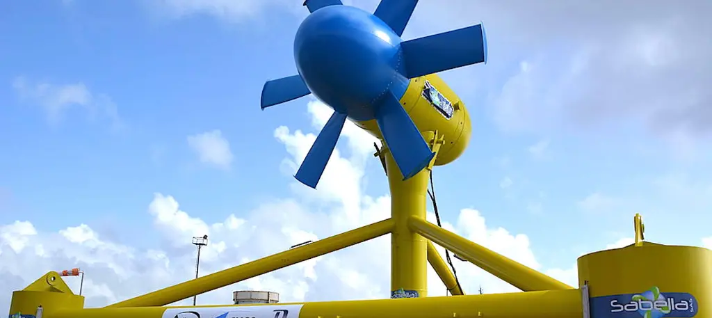 Deux nouvelles hydroliennes vont renforcer l"énergie verte dans le golfe du Morbihan.