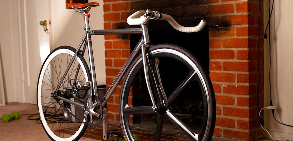 Le retour des vélos authentiques marque un renouveau des cycles artisanaux