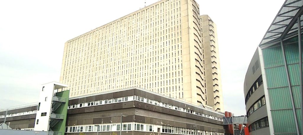 Pour remplacer un Centre Hospitalier trop grand et vétuste, Caen va se doter d’une nouvelle construction, à l'échelle plus humaine.