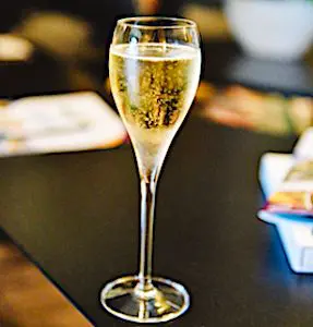 L’envol des crémants de Bourgogne connaît cette année une ascension de ses ventes particulièrement encourageante.