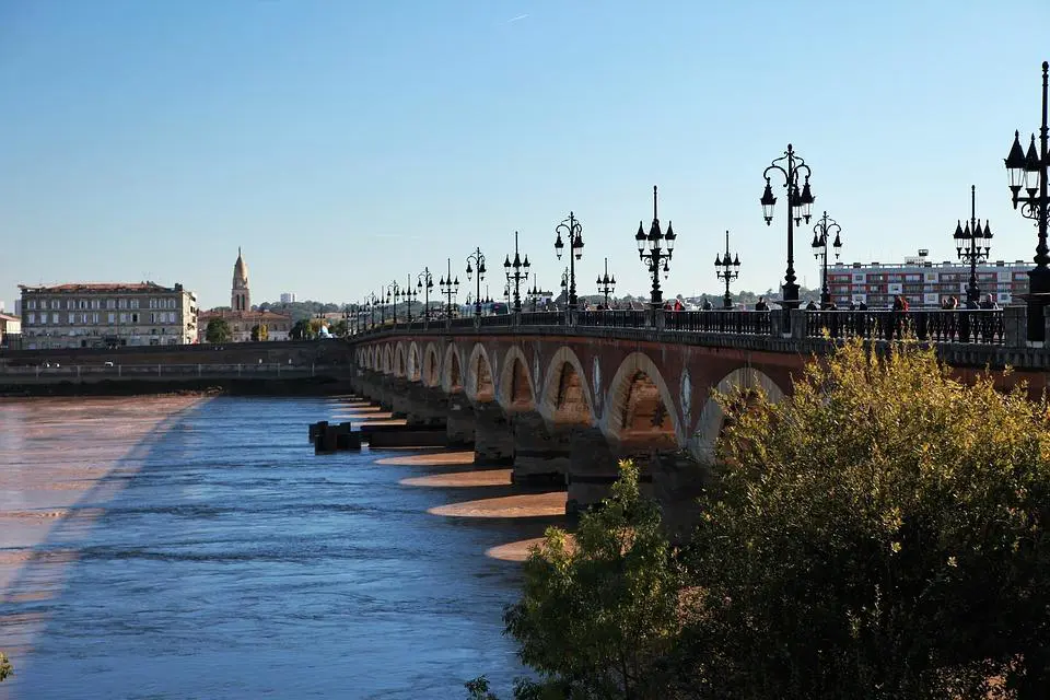 Bordeaux met en place une plateforme pour promouvoir le tourisme de demain