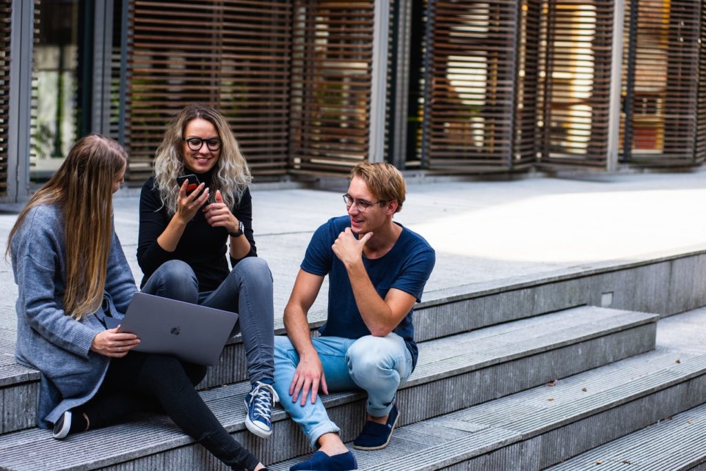 Précisions sur les projets de campus connecté dans la lignée de celui de Font-Romeu