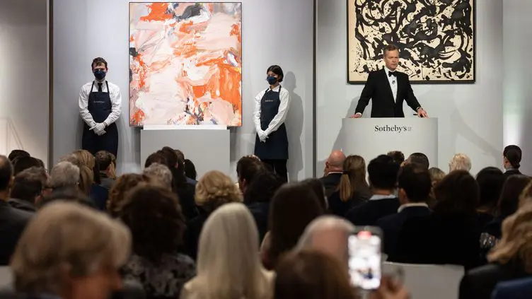 vente aux enchères de pièces d’art contemporain