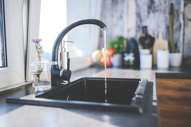 Interdiction de l'eau du robinet
