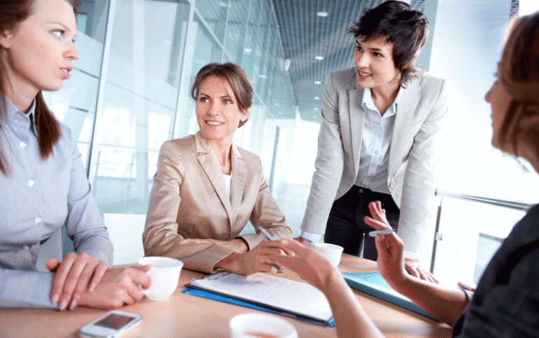 Inégalités salariales : à partir de 11h31 ce lundi, les femmes travaillent « gratuitement » jusqu’à la fin de l’année