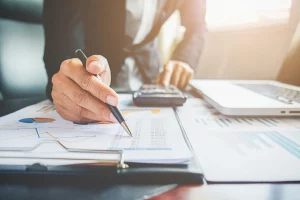 Finances locales : les communes redoutent une nouvelle pression budgétaire