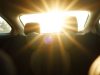 Intérieur voiture chaude, siège bébé vide