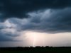 Carte de France orages foudre nuages sombres