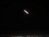 Missile fendant le ciel nocturne au-dessus d'Israël