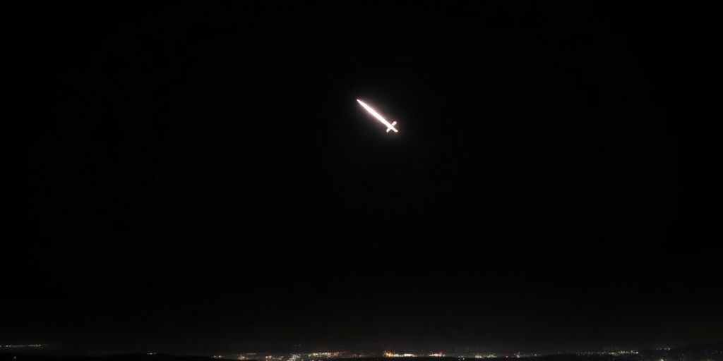 Missile fendant le ciel nocturne au-dessus d'Israël