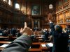 Députés votant à l'Assemblée Nationale