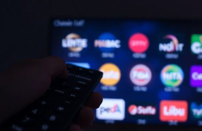 Télécommande, télévision, chiffres, changement, nuit, chaînes, TNT