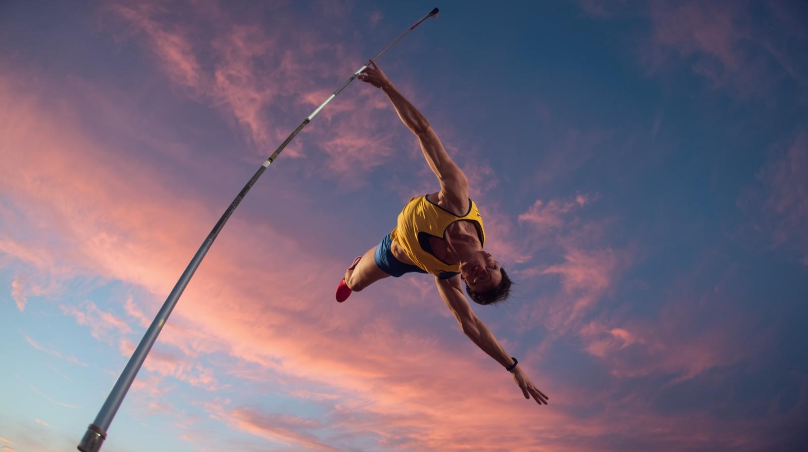 Armand Duplantis : Triple Champion du Monde et Nouveau Recordman du Saut à la Perche