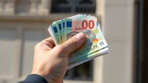 Le SMIC va-t-il aussi être gelé en cas d'année blanche voulue par le gouvernement?