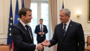 Emmanuel Macron s’entête et renomme Sébastien Lecornu Premier ministre