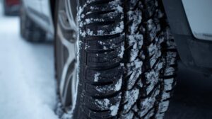 Pneus neige : dans quels départements sont-ils obligatoires cet hiver ?