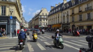 Mobilités douces : marche et vélo au cœur des communes