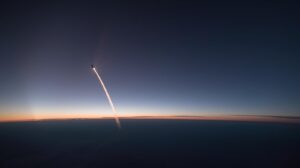 Scénarios 2026 pour l’espace : entre course aux satellites et nouvelles règles du jeu