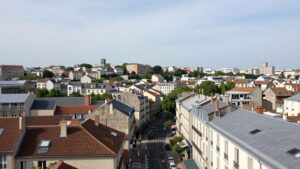 Municipales 2026 : Lyon, Lille, Paris… L'encadrement des loyers est-il aussi "inefficace" que l'affirment Jean-Michel Aulas et d'autres candidats ?