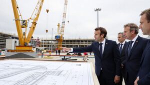 Emmanuel Macron veut appliquer la méthode « Notre-Dame » à 150 projets industriels stratégiques dans toute la France