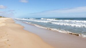 Noyades en Gironde : pourquoi les baïnes restent un danger majeur pour les vacanciers