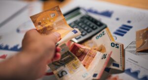 Impôts : vous avez changé de banque, jusqu’à quand modifier votre RIB avant le prélèvement du 25 septembre ?