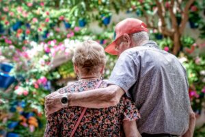 Retraite : pouvez-vous gagner jusqu’à 5 % de pension grâce à la surcote parentale avant l’âge légal ?