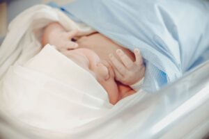 Congé supplémentaire de naissance : pouvez-vous continuer à toucher le CMG pendant votre congé ?
