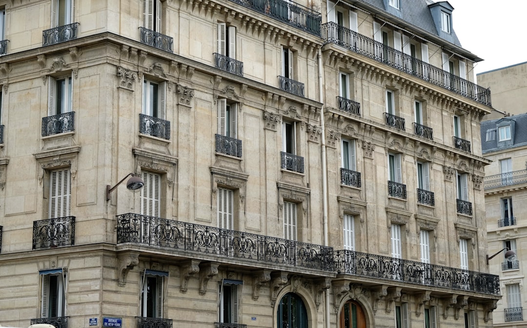 Immeuble d’habitation concerné par les plafonds de loyer Loc’Avantages