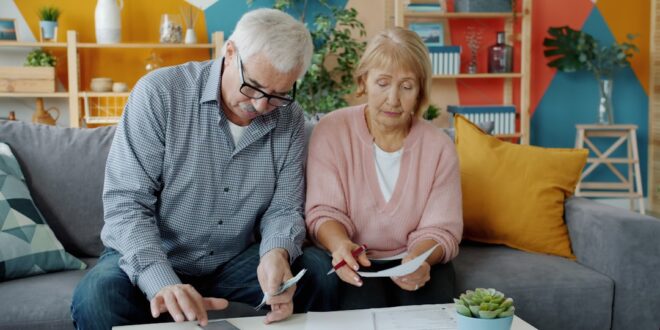Taxe foncière : vous avez entre 65 et 75 ans, avez-vous automatiquement droit à 100 € de réduction ?