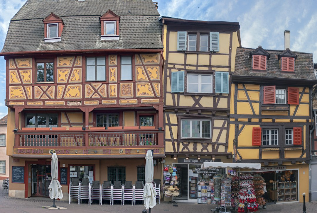 Maisons anciennes d'un village du vignoble proche du marché de Noël de Kaysersberg