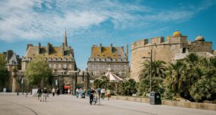 Route du Rhum 2026 : entrée des remparts de Saint-Malo