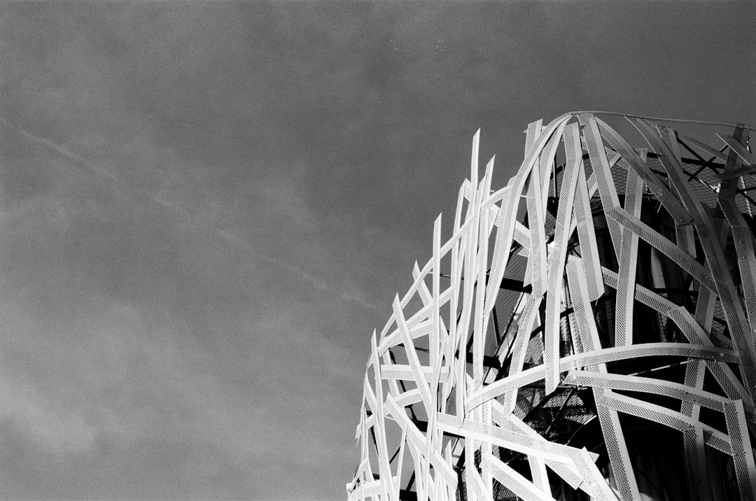 Voyage à Nantes : architecture contemporaine en métal