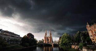 Ciel d'orage illustrant un épisode méditerranéen