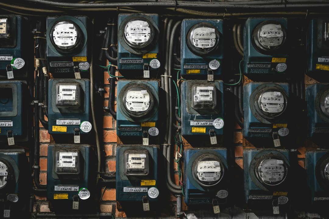 Nouvelles heures creuses : compteurs électriques d'un immeuble