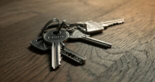 Nouveaux modèles de bail : clés d'un logement posées sur une table